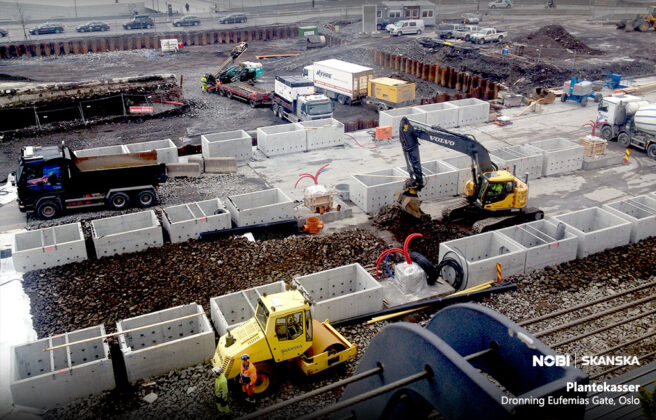 NOBI Treplantekasser og treplantekummer installeres og monteres i Dronning Eufemias Gate i Oslo